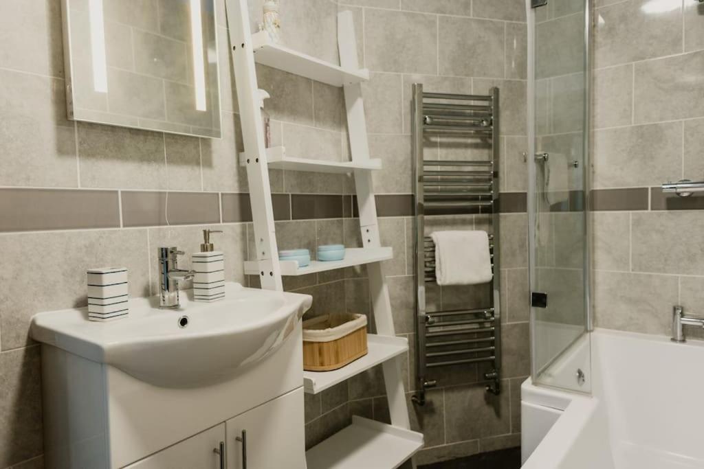 The Sea Deck Apartment - Westbrook Bay Beach - By Goldex Coastal Breaks Μάργκεϊτ Εξωτερικό φωτογραφία